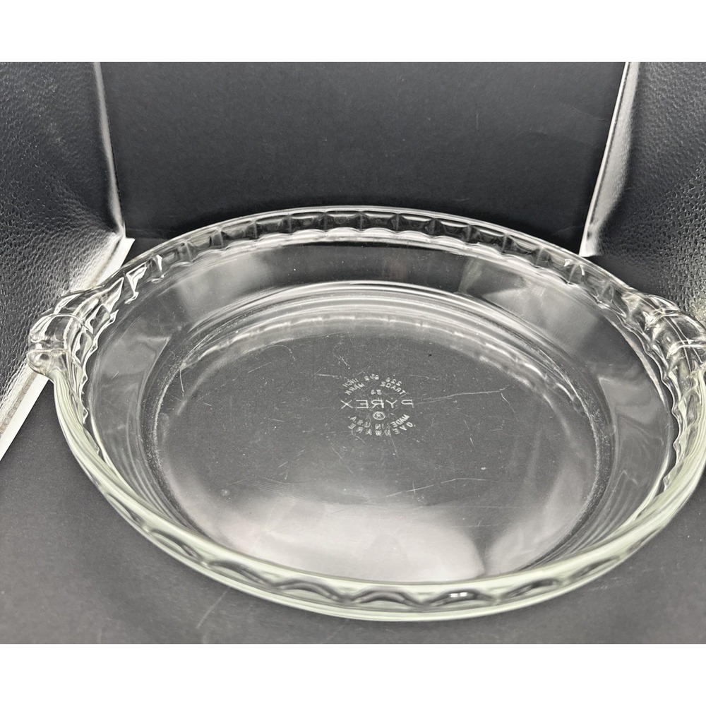 Vintage PYREX #229 Fluted Glass Deep Dish Pie Pan Plate Tab Handles USA Made